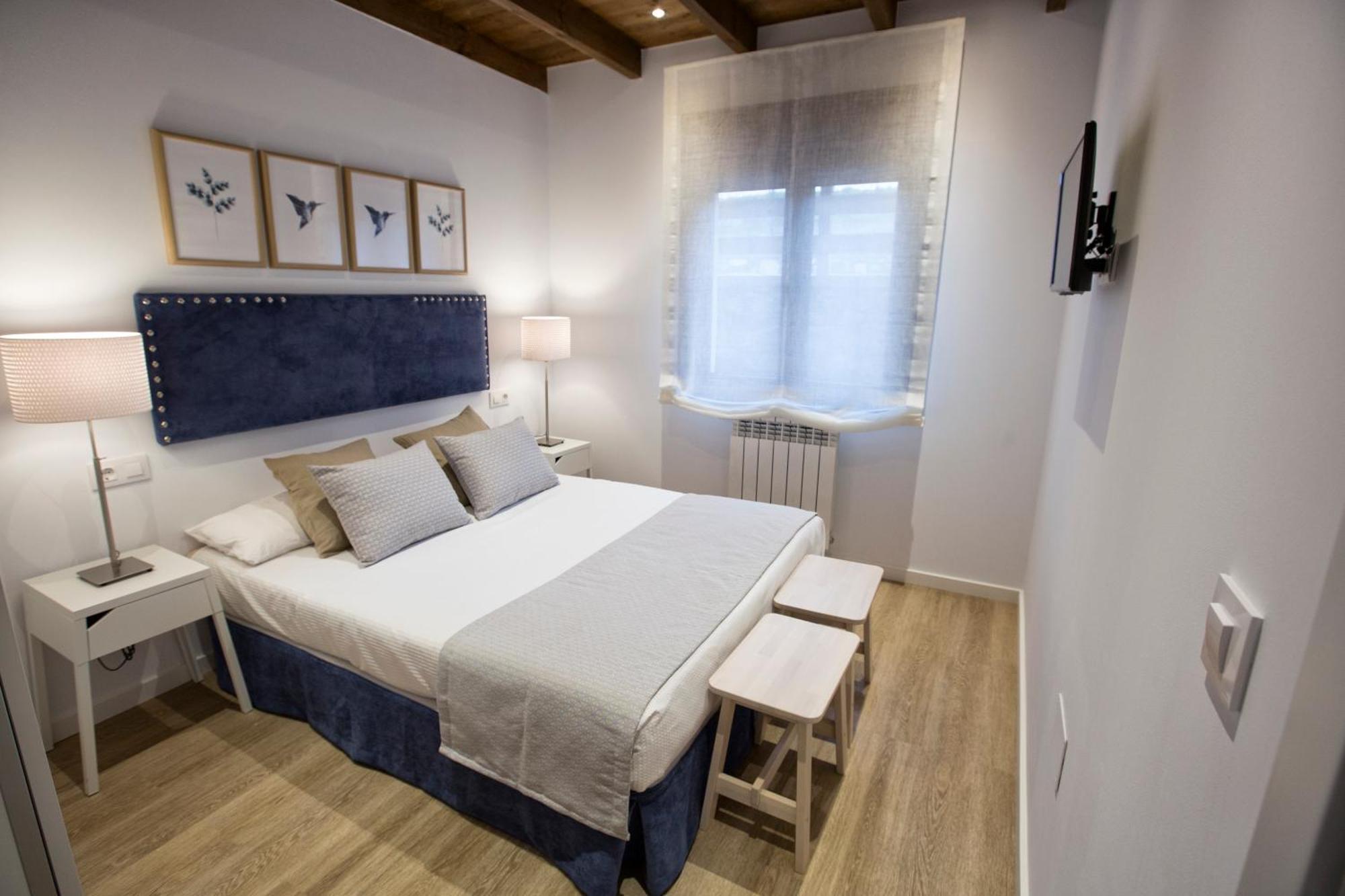 Fuente El Gueeyu Apartment Cangas de Onis Bagian luar foto