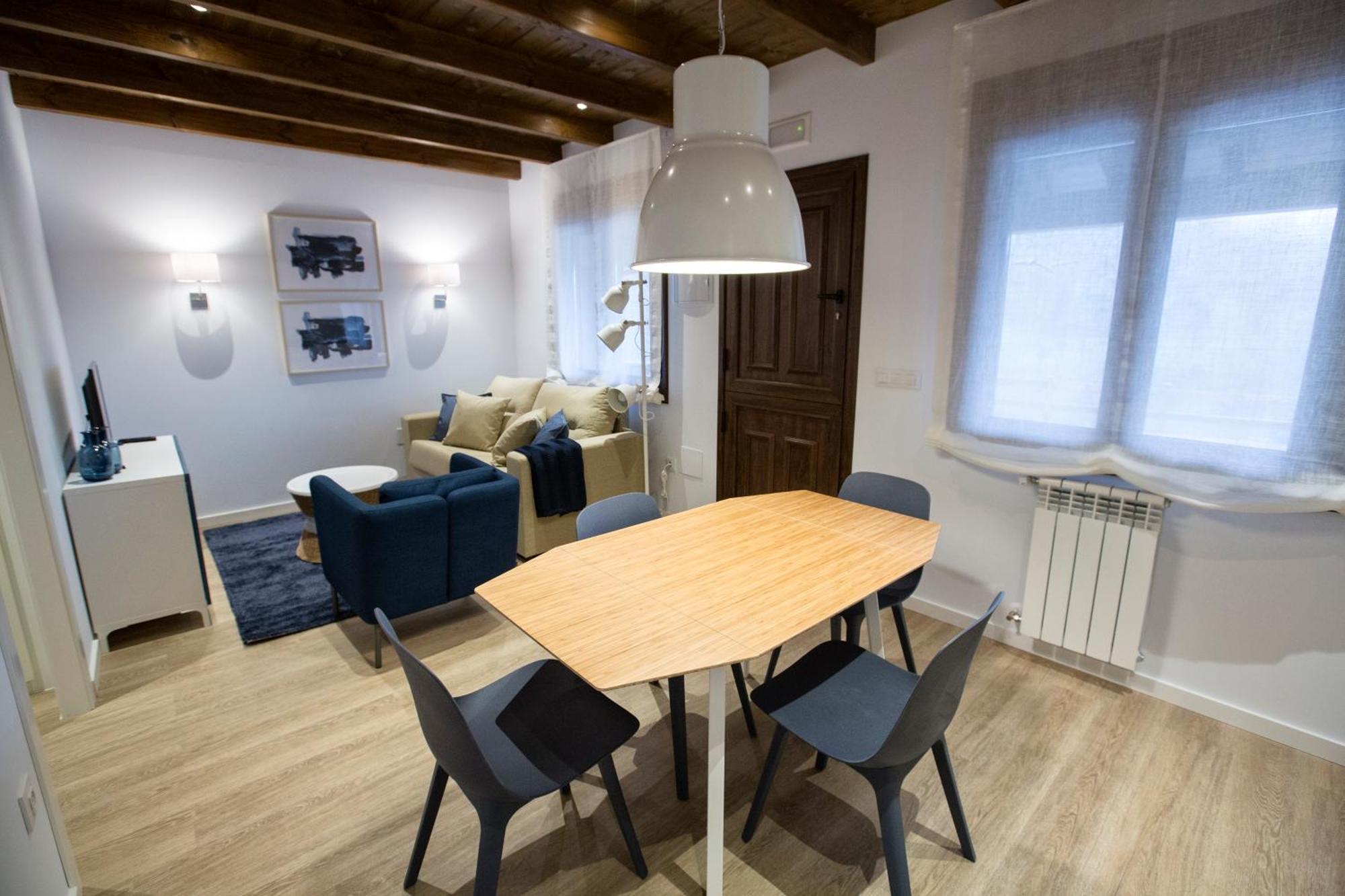 Fuente El Gueeyu Apartment Cangas de Onis Bagian luar foto