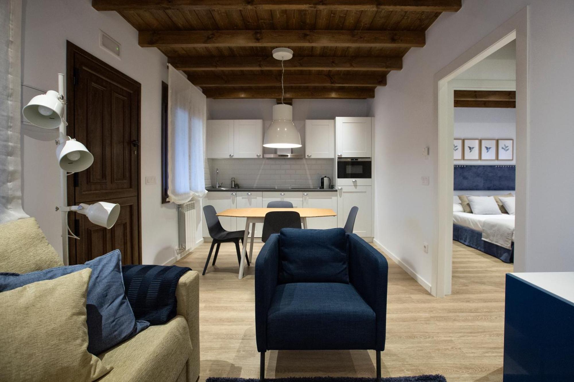 Fuente El Gueeyu Apartment Cangas de Onis Bagian luar foto