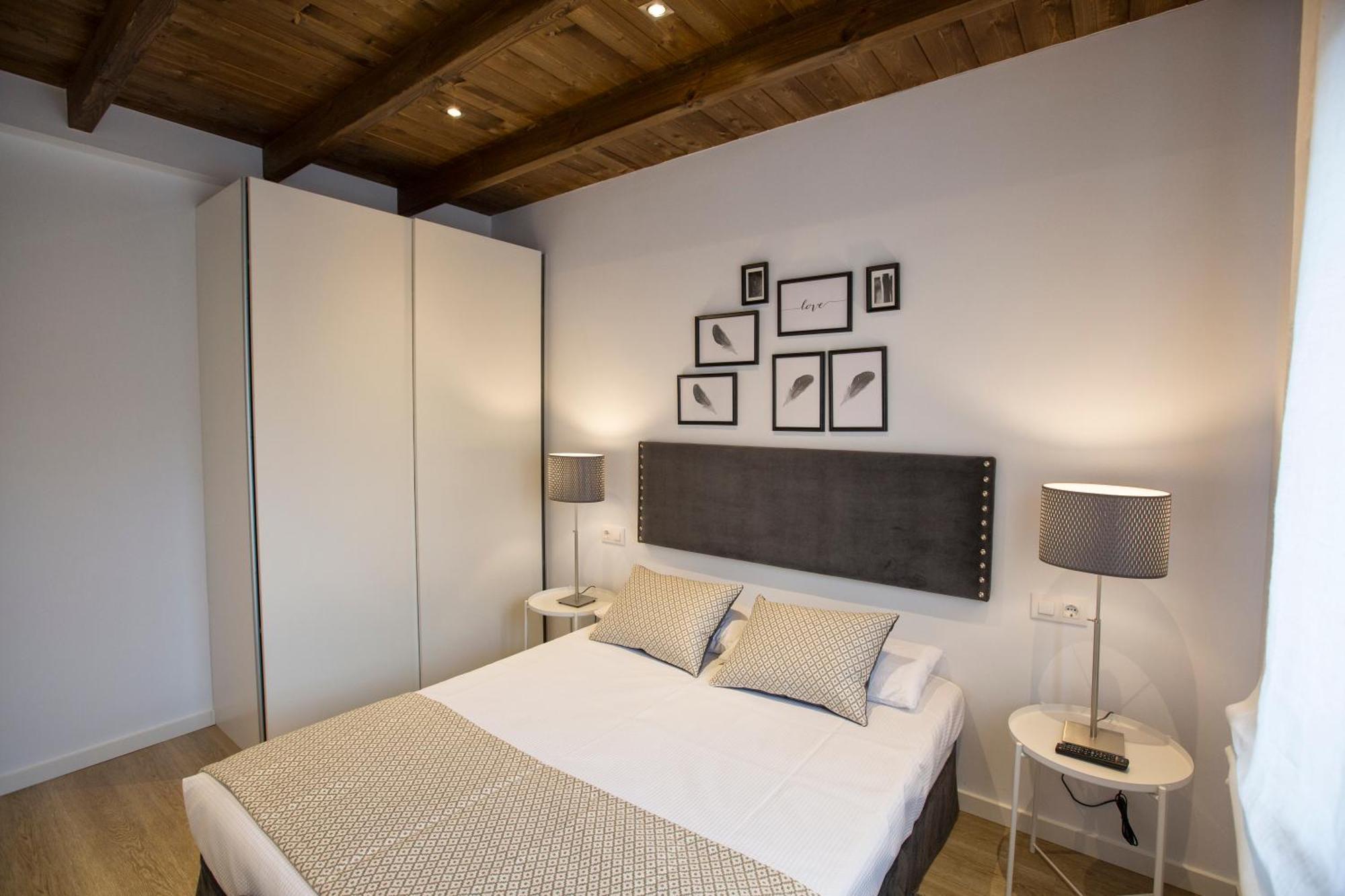 Fuente El Gueeyu Apartment Cangas de Onis Bagian luar foto