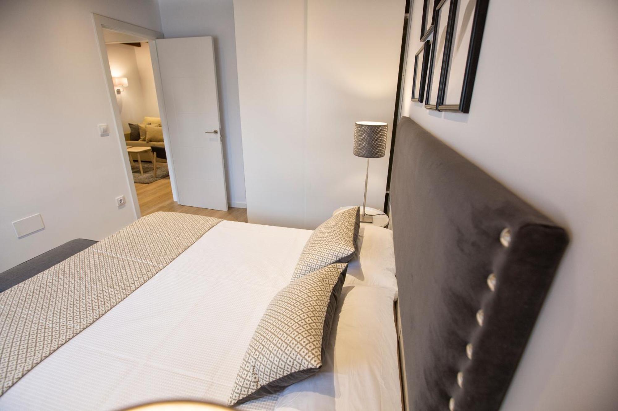 Fuente El Gueeyu Apartment Cangas de Onis Bagian luar foto