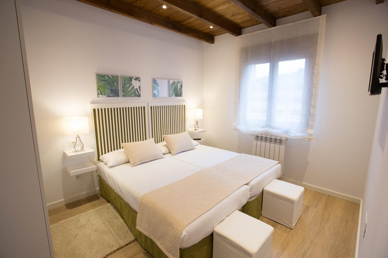 Fuente El Gueeyu Apartment Cangas de Onis Bagian luar foto