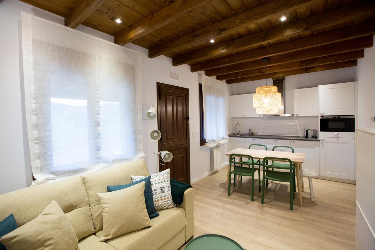 Fuente El Gueeyu Apartment Cangas de Onis Bagian luar foto